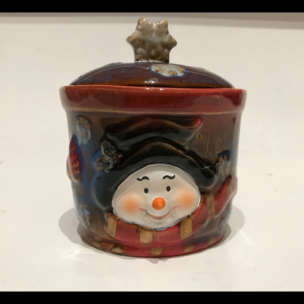 Greenbrier International Snowman Sugar Bowl "Let it Snow" Ceramic with Lid.